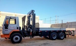 Fotos Qvedo Locação de Munck Foto 01