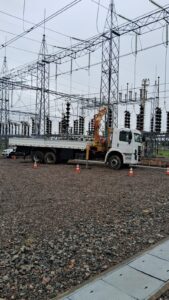 Fotos Qvedo Locação de Munck Foto 07