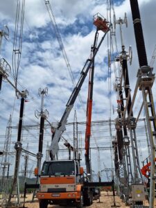 Fotos Qvedo Locação de Munck Foto 11