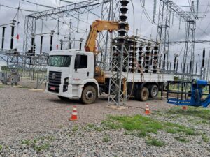 Fotos Qvedo Locação de Munck Foto 17